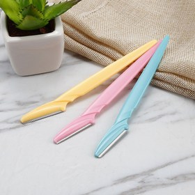 تصویر تیغ اصلاح سه عددی 