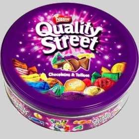 تصویر شکلات پذیرایی کوالیتی استریت ا Quality Street Nestle 240 g Quality Street Nestle 240 g