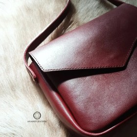 تصویر کیف رودوشی آسا 