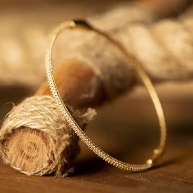 تصویر دستبند تنیسی نگین دار 