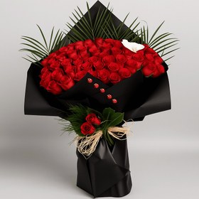 تصویر ۱۰۰ شاخه گل رز قرمز ساقه بلند ممتاز کد61 (ترکیه) 