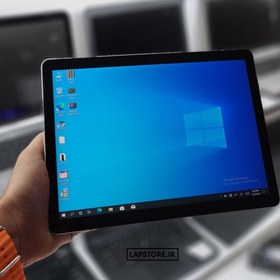 تصویر لپ تاپ مایکروسافت Surface Go ظرفیت ۶۴ گیگابایت با رم ۴ گیگابایت و صفحه لمسی ۱۰ اینچ 