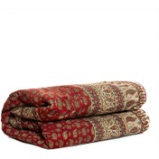 تصویر پتو بته لپی قرمز 