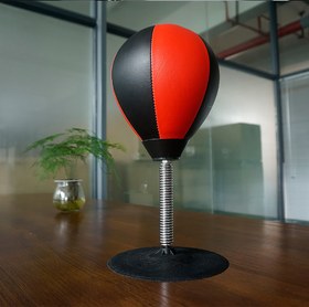 تصویر کیسه بوکس رومیزی 