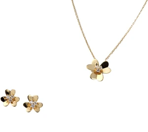 تصویر فروشگاه الماس پاک آرش