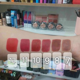 تصویر رژ لب جامد بدون سرب Lipstick