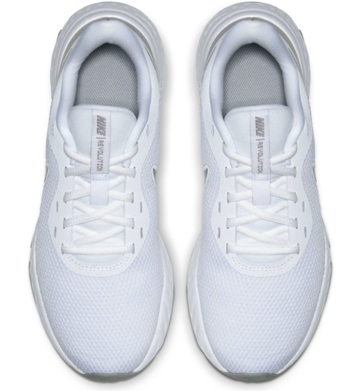 bq3207 nike revolution 5