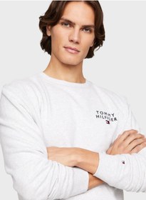 تصویر سویشرت یقه گرد لوگو برند Tommy Hilfiger Logo Crew Neck Sweatshirt