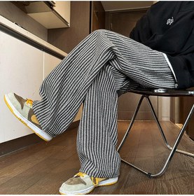 تصویر شلوار کژوال اورسایز راه‌راه مشکی vintage قهوه‌ای برند generic Vintage Black Stripe Casual Oversize Trousers Brown