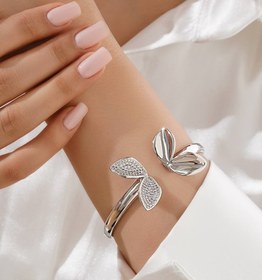 تصویر دستبند النگویی طرح پروانه Butterfly-design-bangle-bracelet