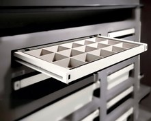 تصویر سینی مشبک ریلی جای کمربند و کروات سفید طرح ویبو 