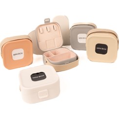 تصویر مینی باکس زیورآلات، پلاستیکی، داخل سیلیکونی، طرح مربع، همراه با بند M03 