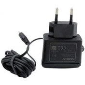 تصویر شارژر دیواری نوکیا مدل AC-3E مناسب گوشی‌های قدیمی نوکیا با کانکتور سوزنی باریک ا فلاح نت 