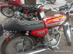 تصویر زین کامل هوندا ۱۲۵ کافه ریس 