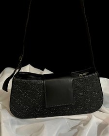 تصویر کیف دوشی مشکی زنانه بلک گریپ | تک زیپ گیره‌دار با بند قابل تنظیم 