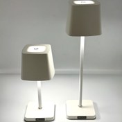 تصویر چراغ رو میزی شارژی سر مربع سفید 