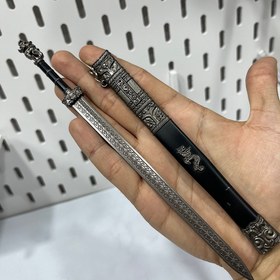 تصویر کاتانا‌ یا شمشیر13 