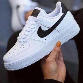 تصویر کتونی نایک ایر فورس 1 سفید مشکی | Nike Air Force 1 Black White | مستر کوالیتی Nike Air Force 1 Black White