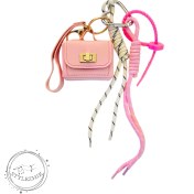 تصویر بگ چارم کیف و تنیس 