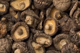 تصویر قارچ شیتاکه وارداتی اصل خشک بسته یک کیلویی shiitake mushroom dried