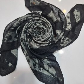 تصویر روسری نخی_ دور حاشیه_گل ریز_HPS - دودی 