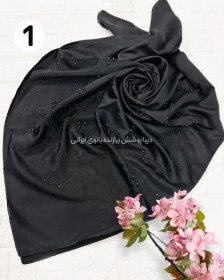 تصویر روسری ابریشم ساتن نگین دار مشکی مجلسی 