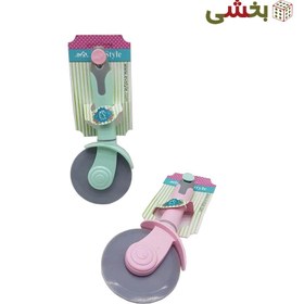 تصویر پیتزا بر او استایل 