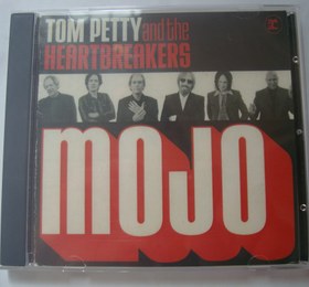 تصویر آلبوم موسیقی ساترن راک Tom Petty & Heartbreakers 2010 Tom Petty & Heartbreakers 2010 Music CD