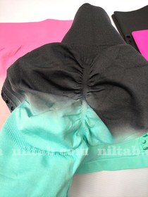 تصویر شورتک ورزشی پشت چروک آمبره زاپ‌دار زنانه 