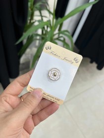 تصویر گیره مگنتی رز سفید 