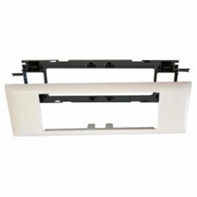 تصویر کادر 8 ماژول لگرند 