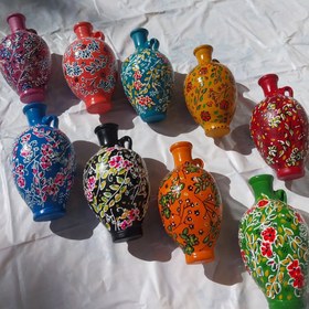 تصویر کوزه سفالی کوچک 