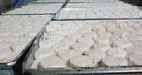 تصویر گز آردی 28درصد مغز پسته و انگبین جامی - جعبه ۴۰۰ گرم 