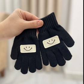 تصویر دستکش طرح لبخند 