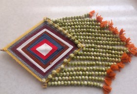 تصویر آویز اسفند 