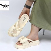 تصویر صندل پاپیونی لژ دار میو میو سایز ۳۷ تا ۴۰ رنگ کرم 