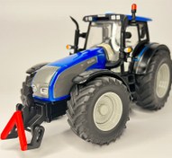 تصویر تراکتور اسباب بازی والتر مدل SIKU3268 