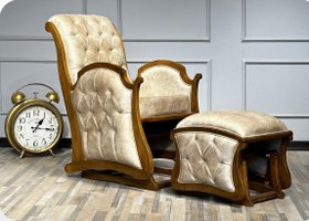 تصویر صندلی راکینگ چیر دسته کلاسیک با پاف 