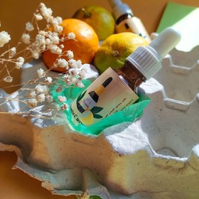 تصویر سرم 20 میل ویتامین c 