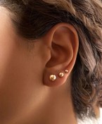 تصویر گوشواره طلا میخی مدل گوی براق سایز ۳ 