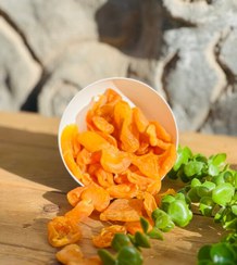 تصویر برگه زردآلو 