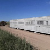 تصویر دیوار بتنی دو رو طرح کرکره ای و نرده ای 