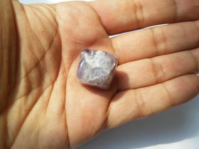 تصویر سنگ تامبل آمیتیست (کد 1747) 