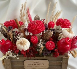 تصویر باکس گل و شمع یلدایی گیفت شب یلدا Box yalda