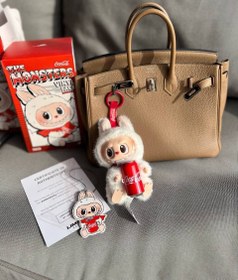 تصویر لبوبو کوکاکولا 