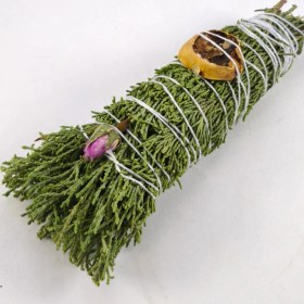 تصویر اسماج سرو کوهی ( Juniper Smudge Stick ) 