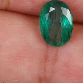 تصویر نگین زمرد کد 30145 Emerald stone