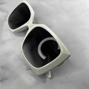 تصویر عینک آفتابی زنانه سفید 