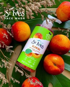 تصویر ژل شستشو زردآلو سینت ایوز (استی ایوز) ST. Ives Glowing Cleanser Apricot