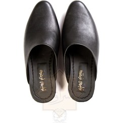 تصویر نعلین مشکی 